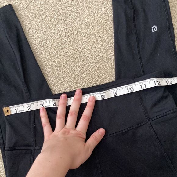 LULULEMON Final Lap Crop 23β Like New Black Nulux Leggings Fast & Free Sz 6 VEUC - Picture 13 of 15